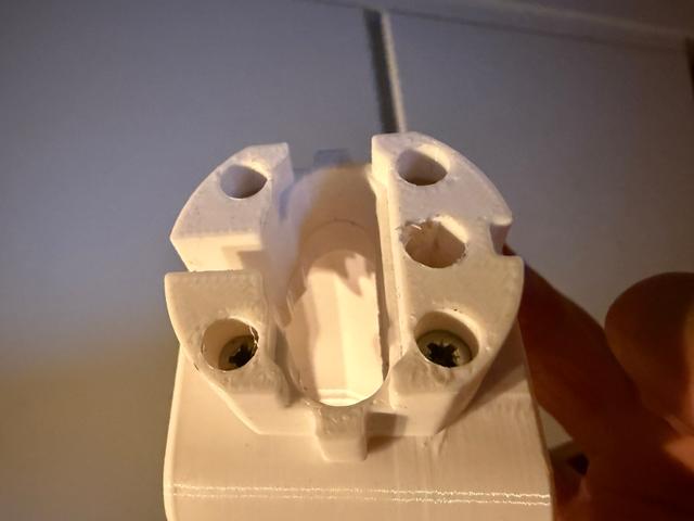 Braun Toothbrush Base - Plug For Shuko and French Sockets 3D model thumbnail