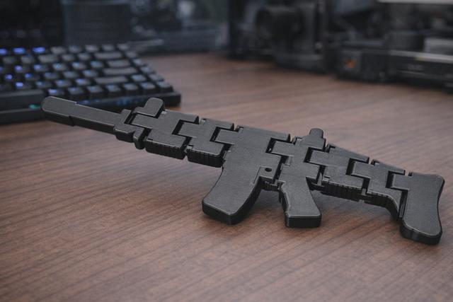Flexi Rifle v1 3D model thumbnail