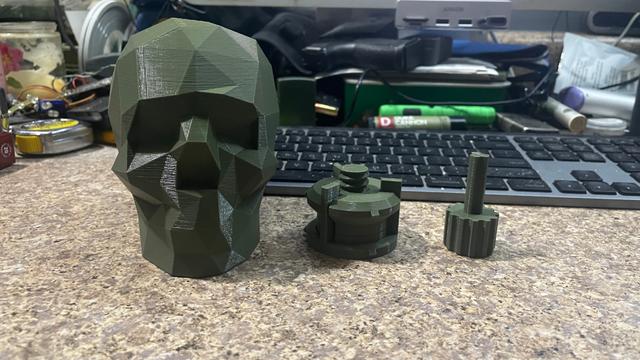Low Poly Skull Puzzle Box 3D model thumbnail