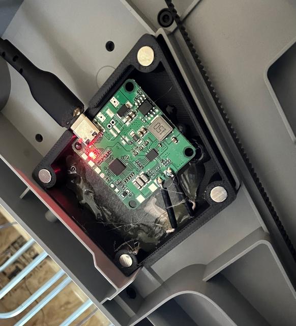 Wireless Bento Transmitter USB-C 3D model thumbnail