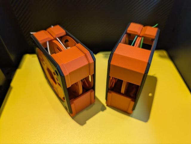 Cable Spool Holder Gridfinity - Alternative Corner Design 3D model thumbnail