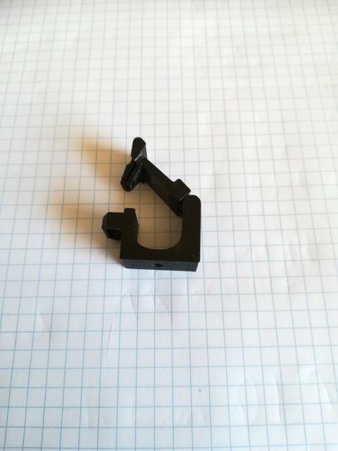 Cable clip 3D model thumbnail