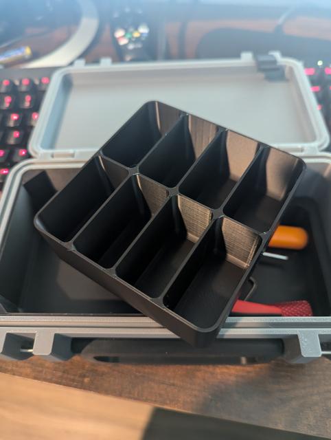 8-Slot Tray 3D model thumbnail