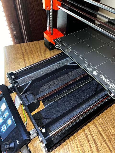 MK4 Center Tray with Cutout for Slim Front Tensioner 3D model thumbnail
