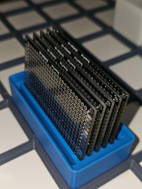 Gridfinty Protobard Holder 7x5cm  2x1x3 3D model thumbnail