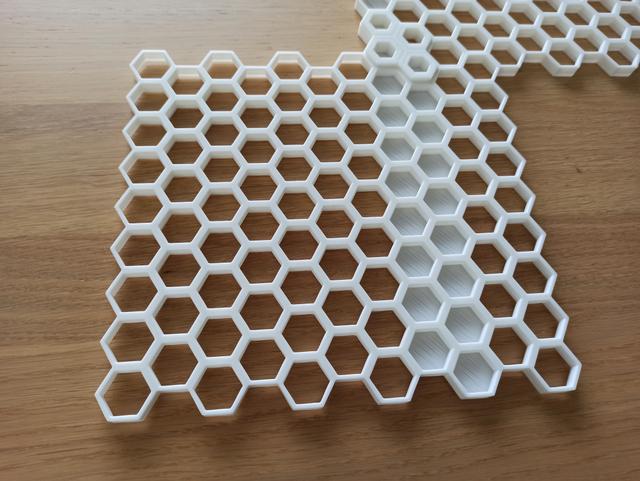 Customizable Honeycomb Wall (size, layout, thickness, solid sections, border, ...) and connectors 3D model thumbnail