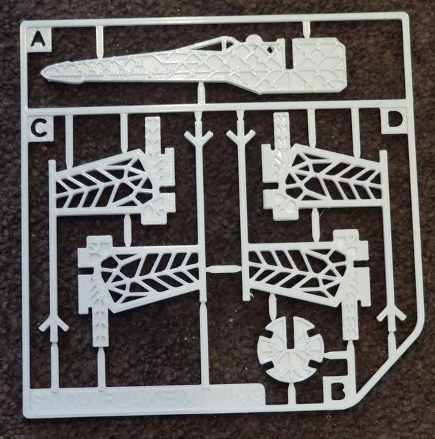Star Wars X-Wing Snowflake Decoration (lighter sprue) 3D model thumbnail