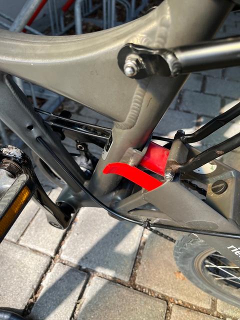 Riese & Müller Birdy Swingarm Latch - (Hinterbau Arretierung since 2001)  3D model thumbnail