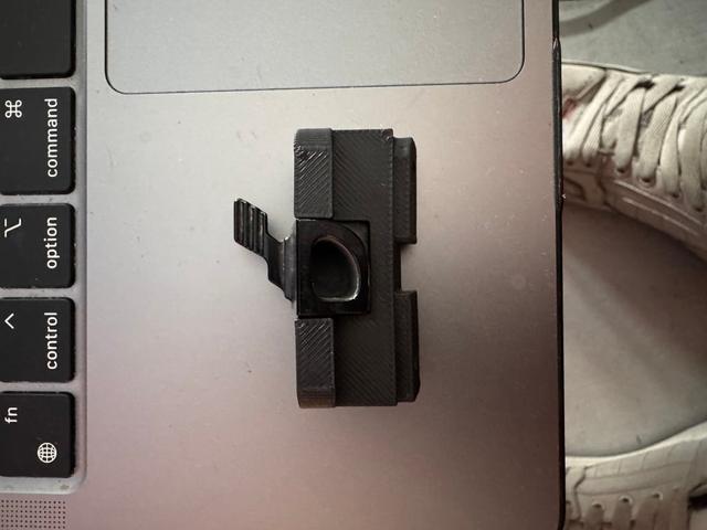Exway Paragon Battery lock RH 3D model thumbnail