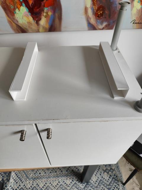 Body Scale Holder 3D model thumbnail