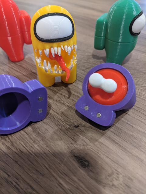 Among Us w/Magnets 3D model thumbnail