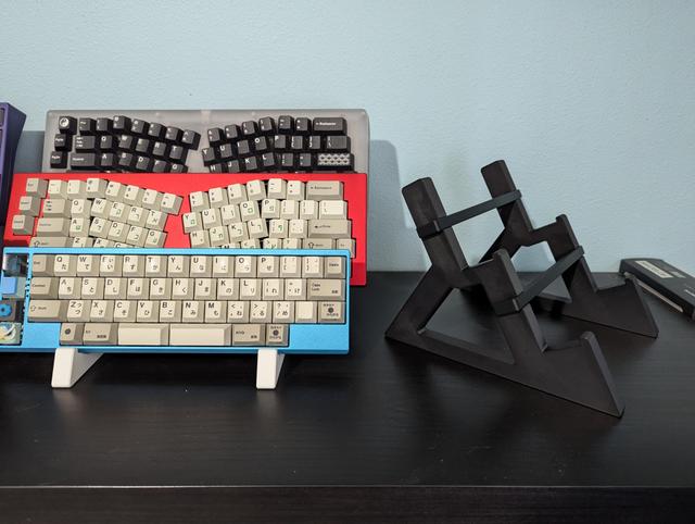 Double Keyboard Stand (TrashiStand Remix) 3D model thumbnail