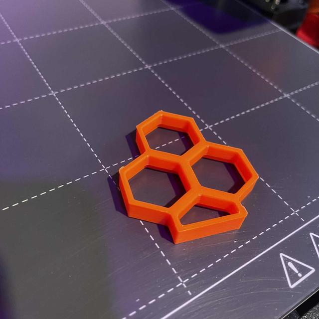 One block border for honeycomb wall 3D model thumbnail