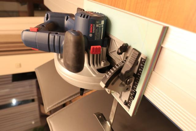 Bosch GKS 185 adapter for Bosch FNS guide 3D model thumbnail