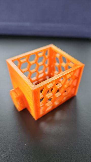 Honeycomb Box for HSW no Tabs 3D model thumbnail