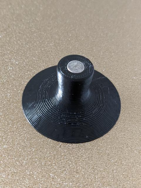 Round scraper with magnet. 3D model thumbnail