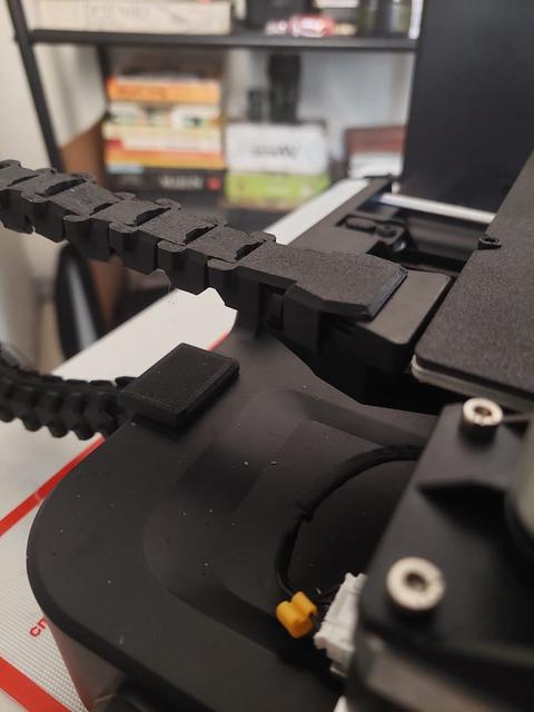 Ender 3 V3 KE/SE Heat Bed Chain End Caps 3D model thumbnail
