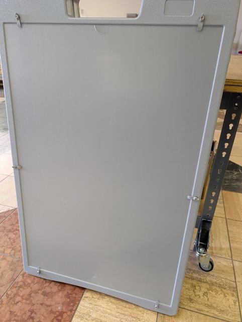 Sandwich Board Toggle 3D model thumbnail
