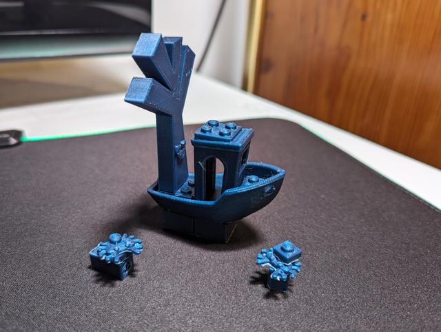 Ahh! There's a Leek on the boat! -      extra lego pieces to play with     2x2, 1x1, flat 1x1 & 2x4, inverted piece 1x2 and some of my own creations. 3D model thumbnail