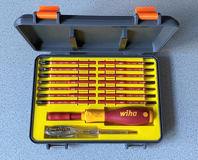 WiHa Screwdrivers - Schraubendreher Box 3D model thumbnail