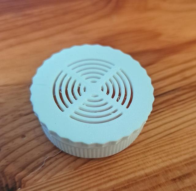 Milk Cap Silica Container 3D model thumbnail