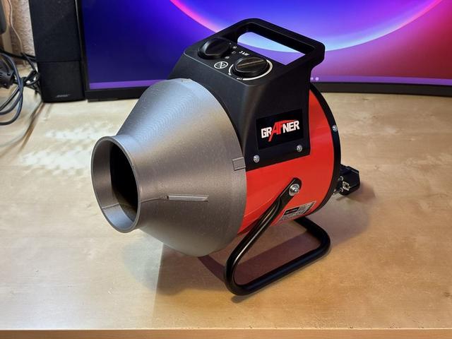 Engine heater reducer for conduit hose 3D model thumbnail