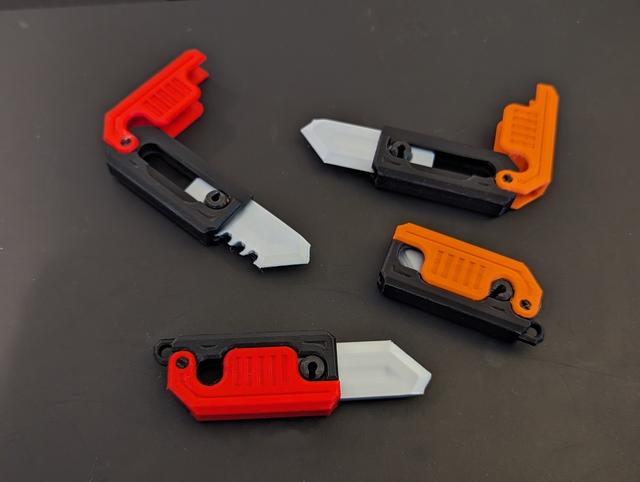 Gravity Knife Fidget Toy. Fully 3D Printed. Regular and KeyRing. 3D model thumbnail
