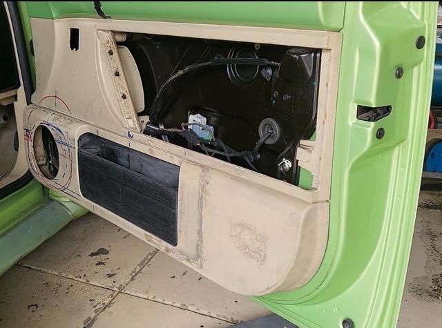  Interior Door Pocket Upgrade - Volkswagen 9C 1998-2004 Beetle 3D model thumbnail