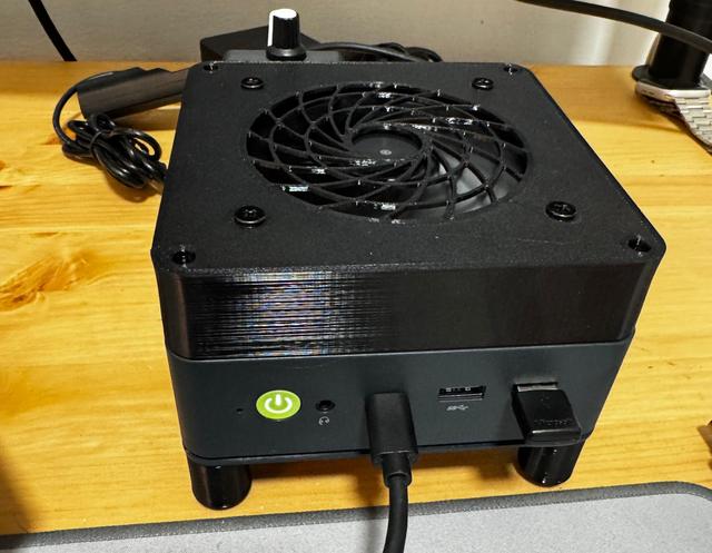 GMKtec M5 Pro 92mm Fan Case (Noctua High-efficiency Grill) 3D model thumbnail