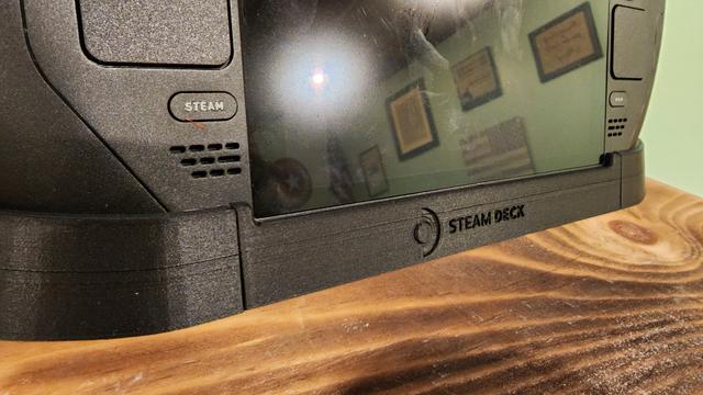 Steam Deck - Remix 3 part 3D model thumbnail