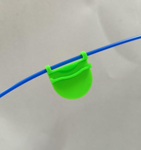 Grandma's Favorite Filament Clip - closed version remix 3D model thumbnail