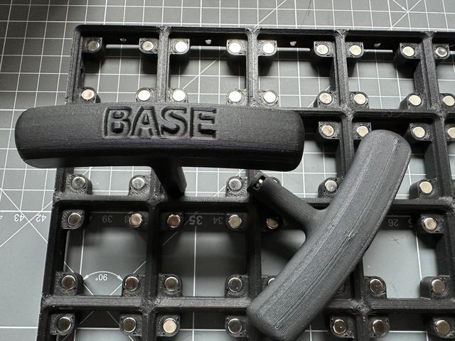 Gridfinity Friction Fit Magnet Jig (Palm handle remix) 3D model thumbnail