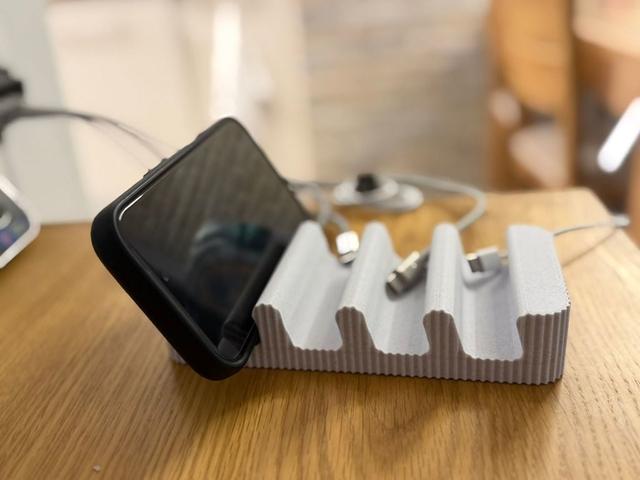 Multi phone stand 3D model thumbnail