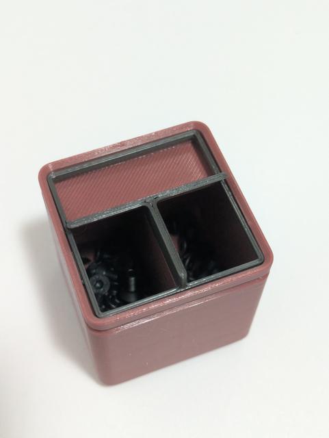 Gridfinity 1x1 Divider Bin With Snap-In Extension for Modern Case 3D model thumbnail
