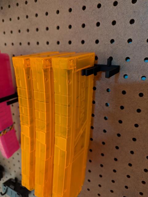 Xshot Full-Length Dart Mag Pegboard Holder 3D model thumbnail