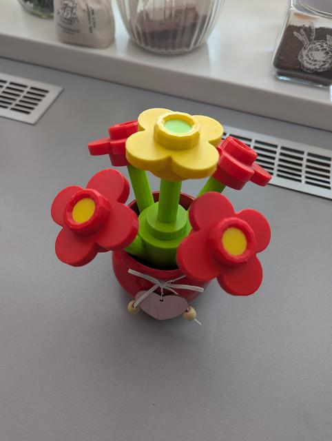 Middle stem and flower fill / Lego Flowers - Home decoration 3D model thumbnail
