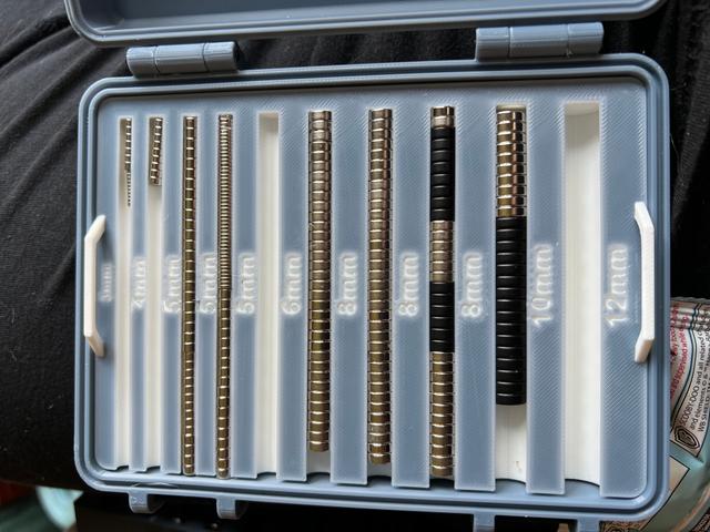 Magnet holder for mini case 3D model thumbnail