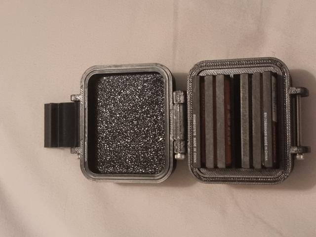 TPU lid instert for rugged cf card case 3D model thumbnail