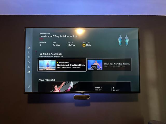 Guide TV Mount 3D model thumbnail