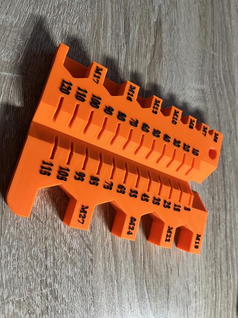 Metric Screw Measuring Tool M6-M27 up to 120mm 3D model thumbnail