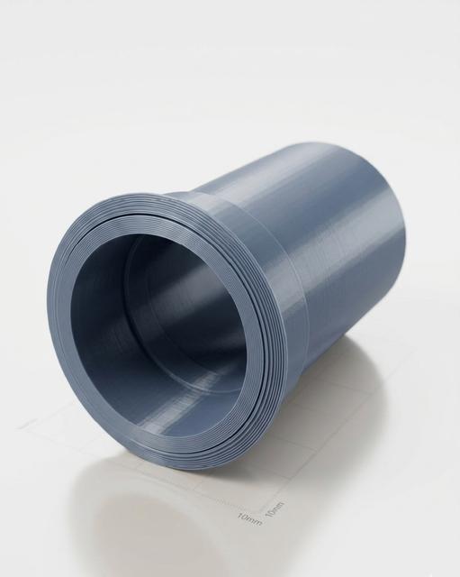 Tucans pens and pencils cup for tables with a ring 3D model thumbnail