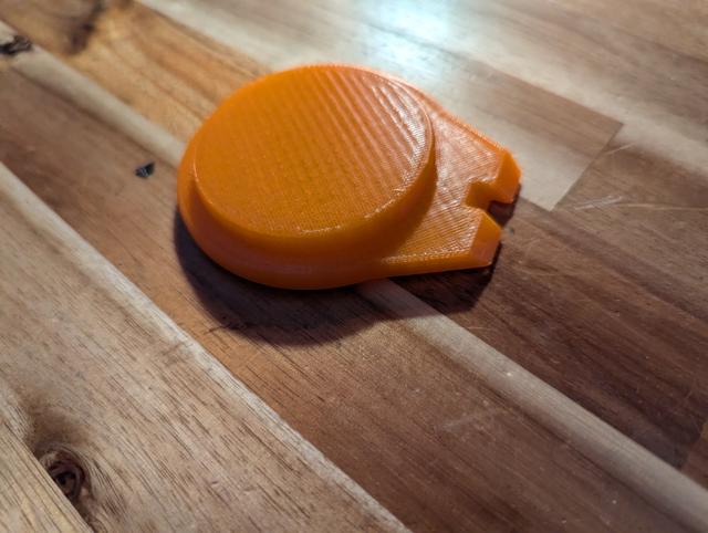 Falcon lid for cereal box 3D model thumbnail