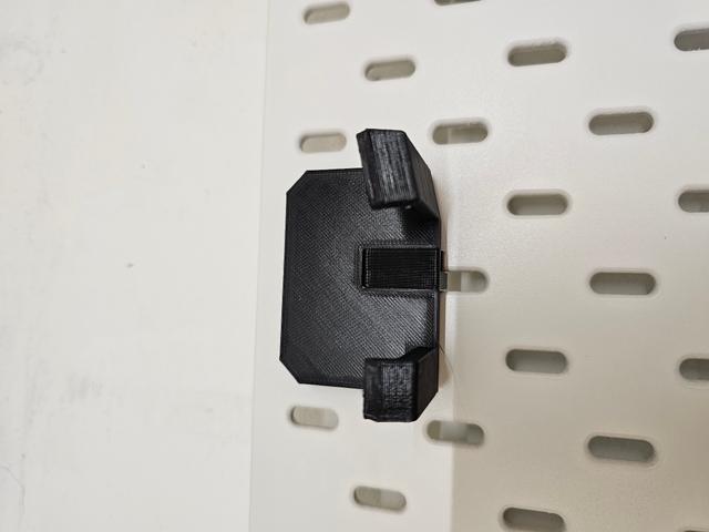Hammer Holder for Skadis 3D model thumbnail