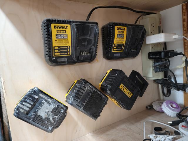 DeWalt Battery holder, no clip, loose grip 3D model thumbnail