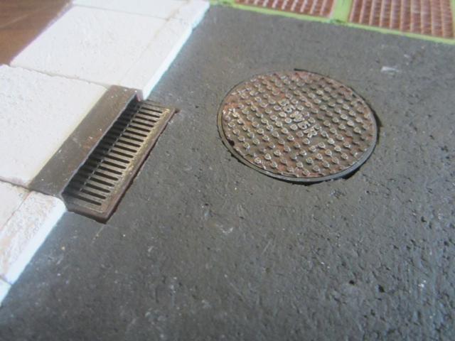 Bleakmurk Sewer Drains & Manhole Cover 3D model thumbnail