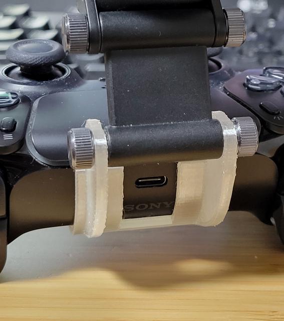 8bitdo phone mount adapter for dualsense 3D model thumbnail