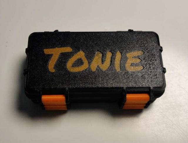 Tonie Coin Case Tag Box 3D model thumbnail