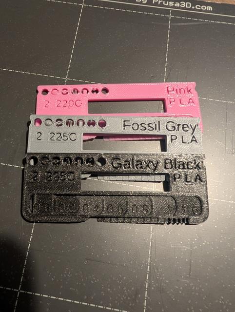 Filament swatch with colour match cutout 3D model thumbnail