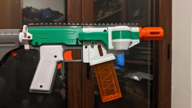 Reversed Angled Talon Magwell for the Gryphon 3D model thumbnail
