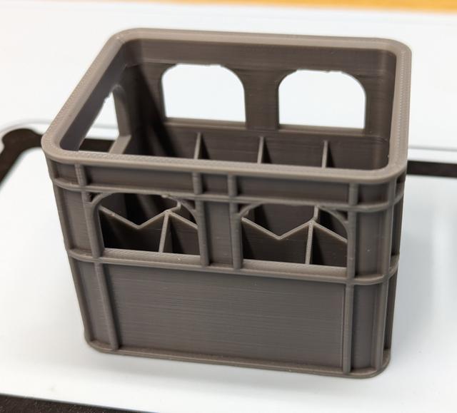 Battery beer crate with additional cut-outs to make it easier to insert the batteries. 3D model thumbnail
